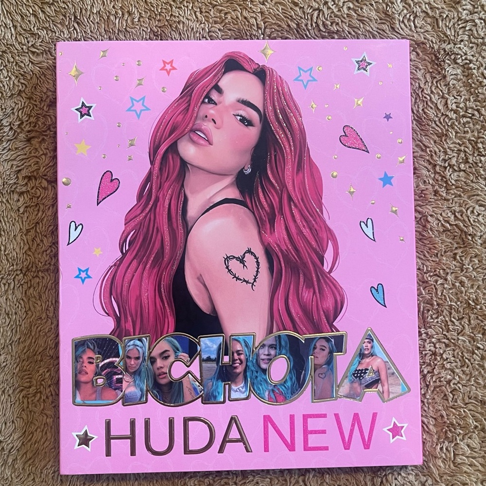 BICHOTA EYESHADA & BLUSH PALETTE